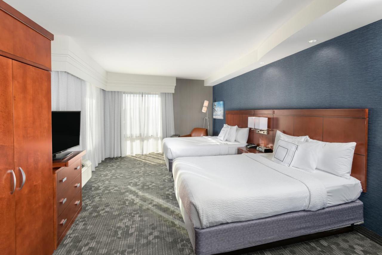 Courtyard By Marriott San Diego Οσιανσάιντ Εξωτερικό φωτογραφία