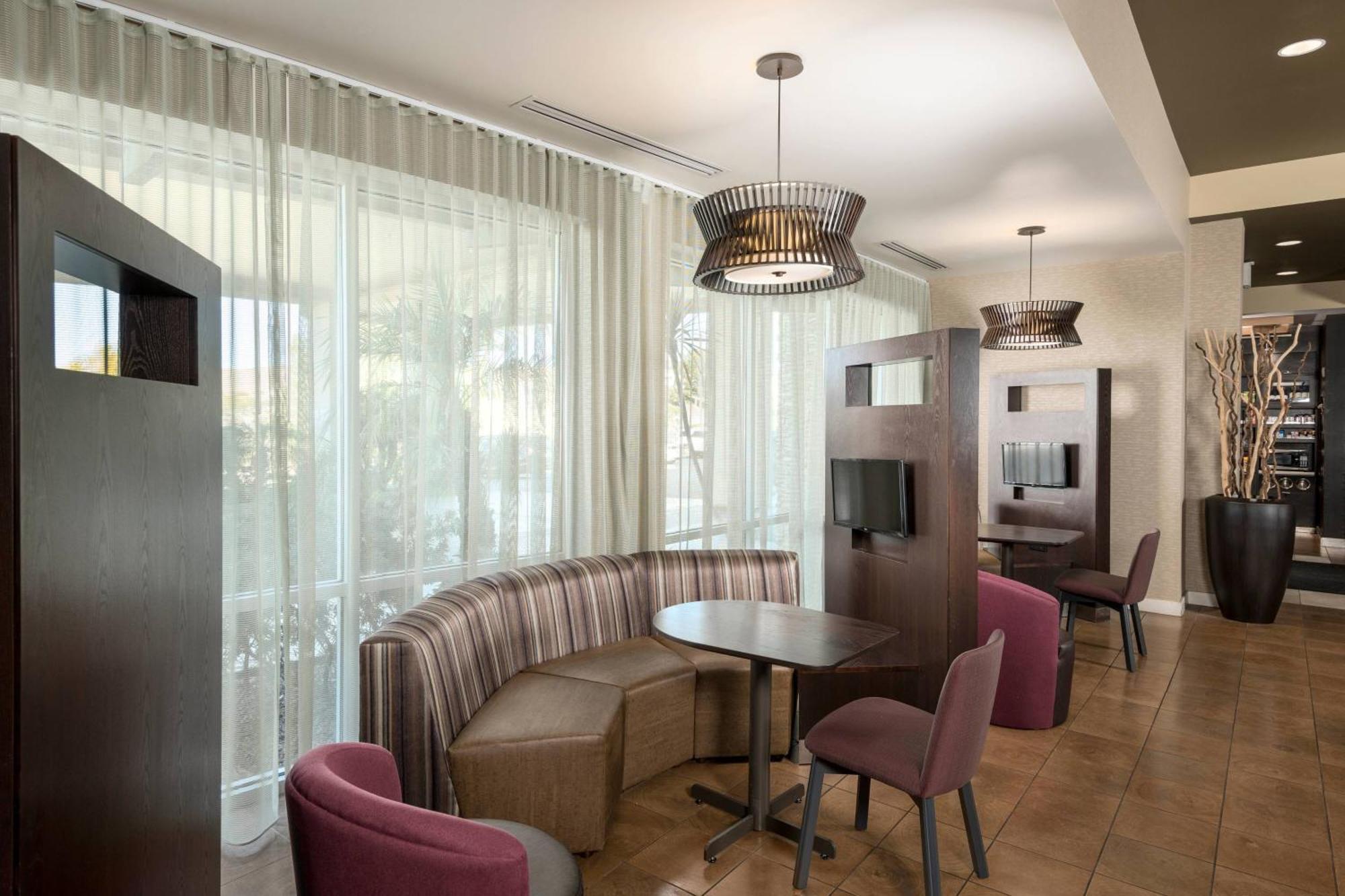 Courtyard By Marriott San Diego Οσιανσάιντ Εξωτερικό φωτογραφία