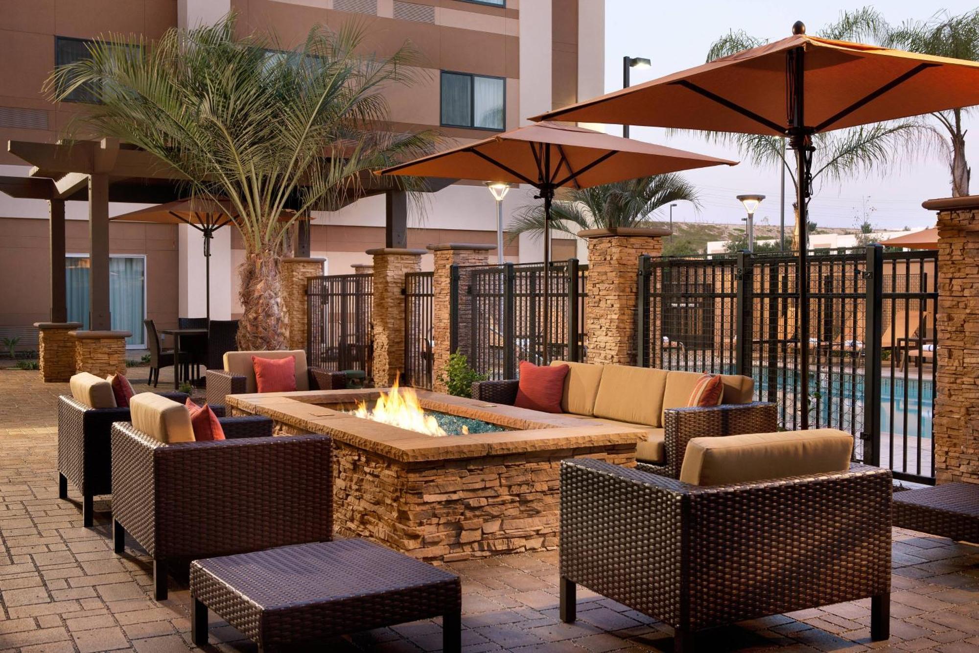 Courtyard By Marriott San Diego Οσιανσάιντ Εξωτερικό φωτογραφία