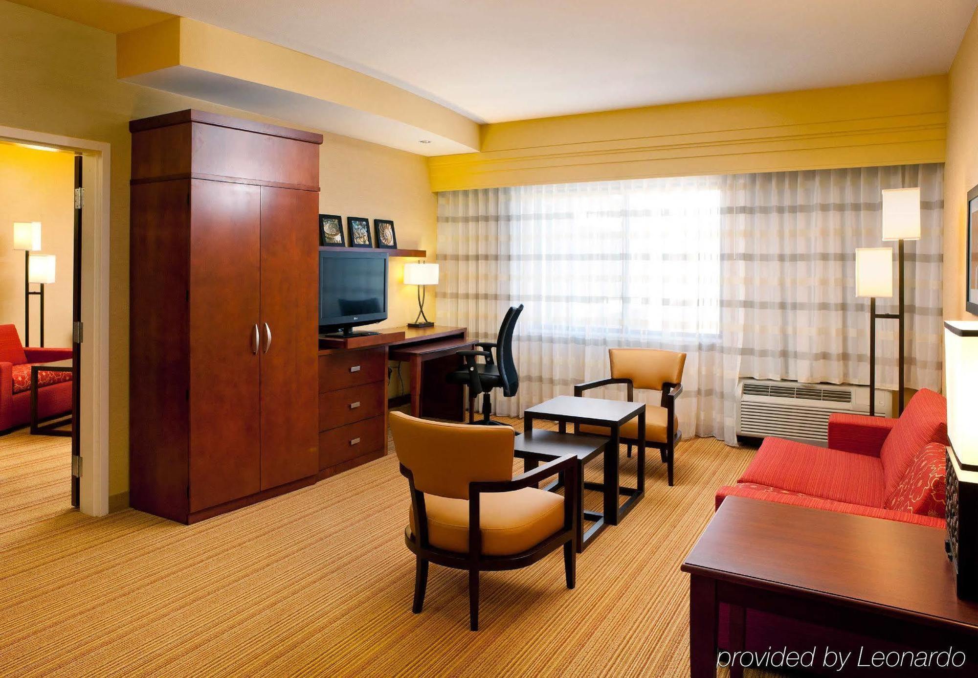 Courtyard By Marriott San Diego Οσιανσάιντ Δωμάτιο φωτογραφία